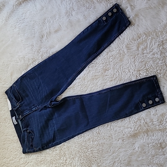 LOFT Skinny Jeans - Picture 2 of 8